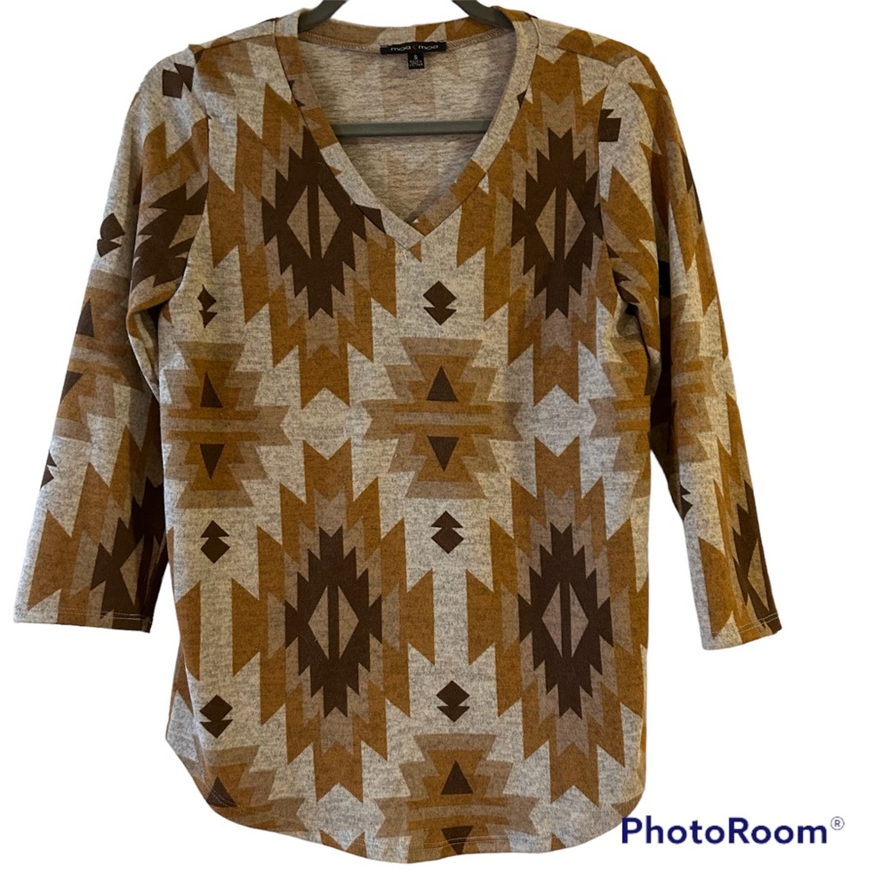 Women’s NWOT Moa Moa SZ S brown & tan 3/4 sleeve Aztec print v-neck top